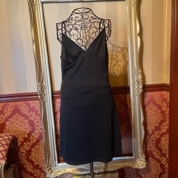 Joseph Ribkoff ladies dress - worn once. Has underdress also - Picture 4 of 6